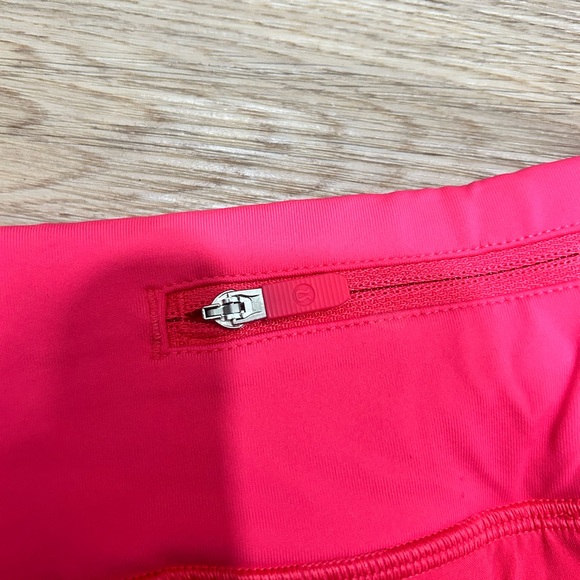Lululemon Athletica sonic pink skirt - Picture 5 of 6